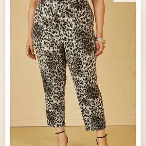 Women’s Slim leg pants